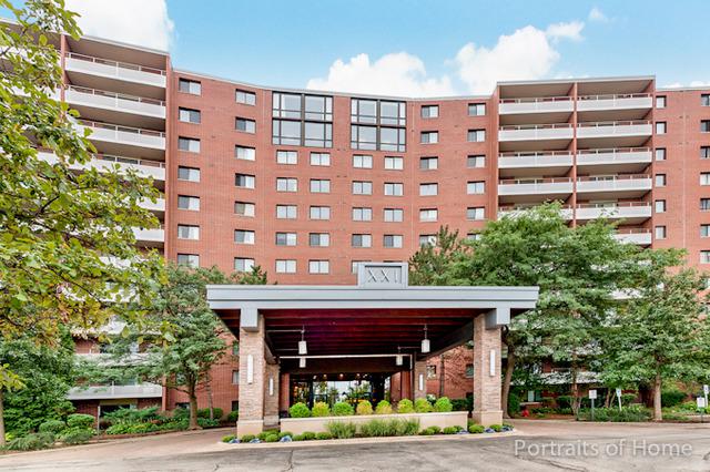 21 Kristin Dr. #124, Schaumburg, IL 60195