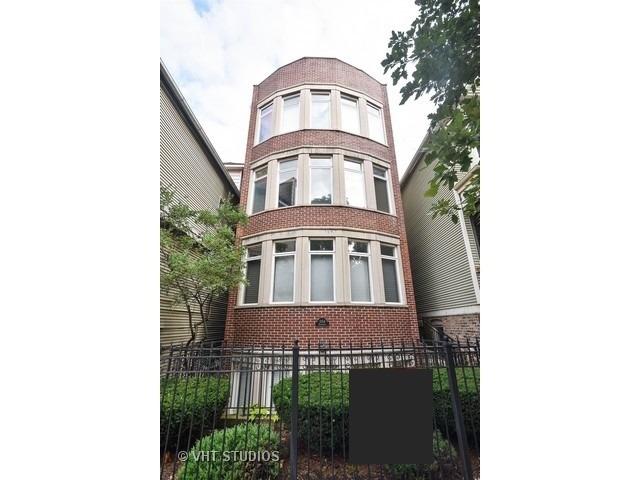 1954 W Henderson St. #2, Chicago, IL 60657