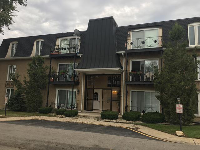 10308 Circle Dr. #102, Oak Lawn, IL 60453