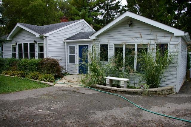 1050 Wakigan Tr., Algonquin, IL 60102