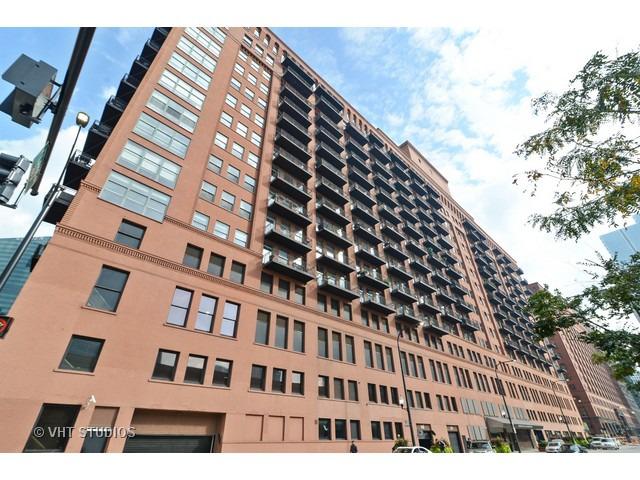 165 N Canal St. #1231, Chicago, IL 60606