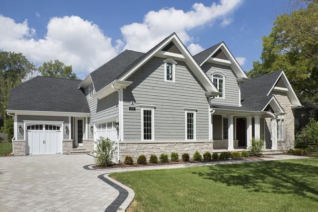 1718 W Ridgewood Ln., Glenview, IL 60025