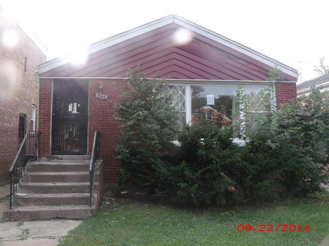 8224 S La Salle St., Chicago, IL 60620