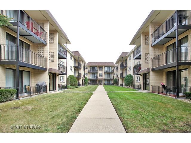 6547 N Harlem Ave. #1E, Chicago, IL 60631