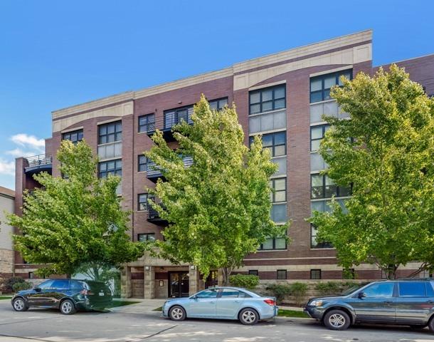 2835 N Lakewood Ave. #3B, Chicago, IL 60657