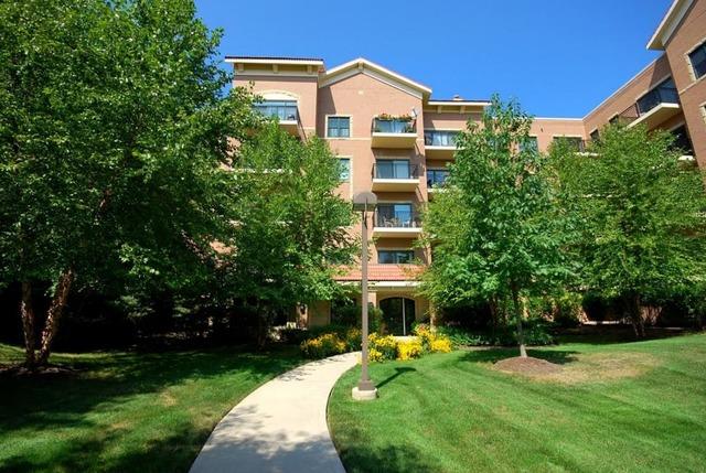 5100 W 96th St. #428, Oak Lawn, IL 60453