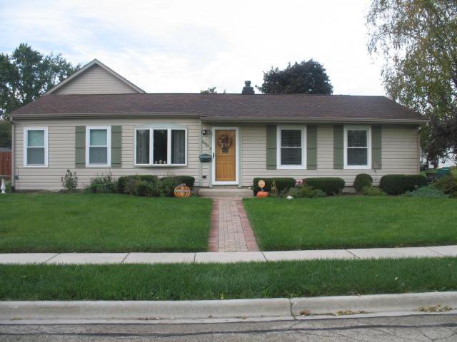 628 Glen Ave., Romeoville, IL 60446