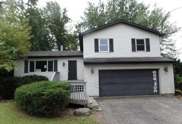 30w685 Whispering Winds Dr., Naperville, IL 60563