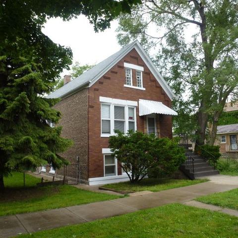 8424 S Kingston Ave., Chicago, IL 60617