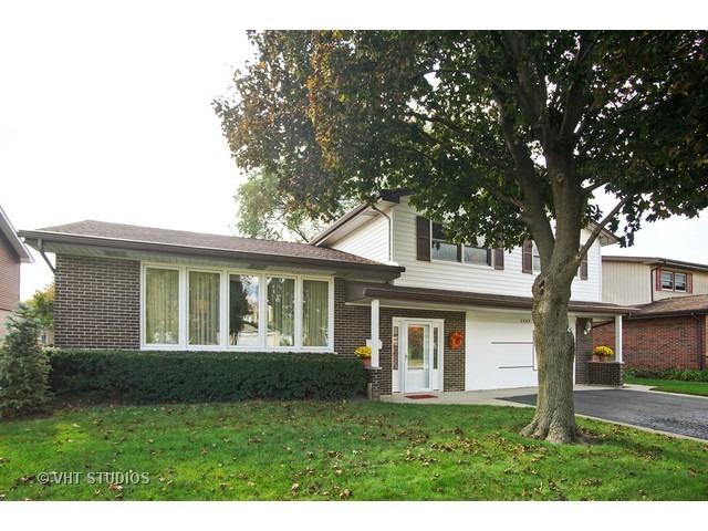 2007 W Scott Ter., Mount Prospect, IL 60056