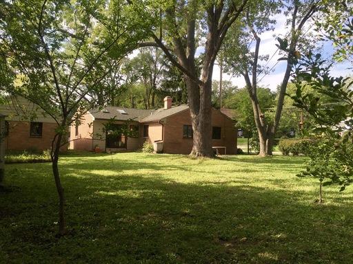 135 W Hammond St., Mundelein, IL 60060