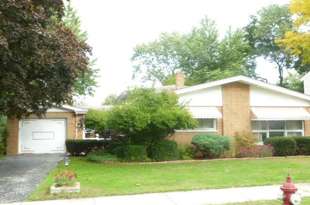1327 N Highland Ave., Arlington Heights, IL 60004