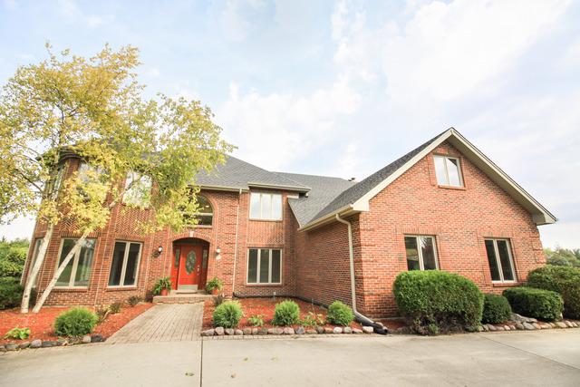 3 Sandpiper Ln., Hawthorn Woods, IL 60047