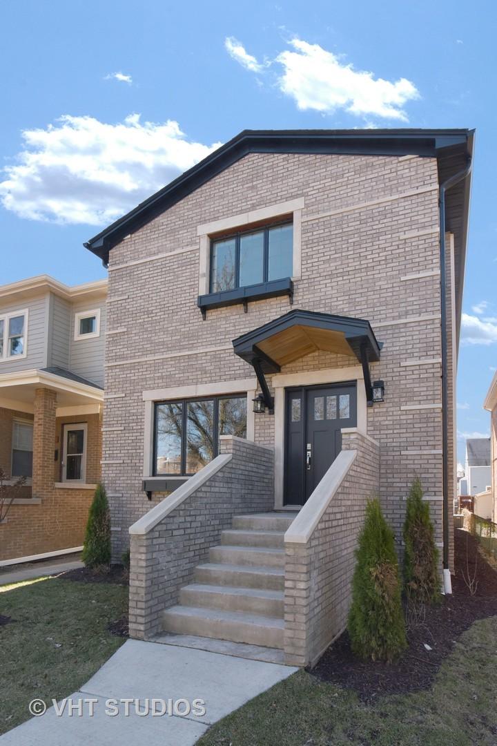 2237 W Winona St., Chicago, IL 60625