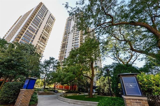 1360 N Sandburg Ter. #2308, Chicago, IL 60610