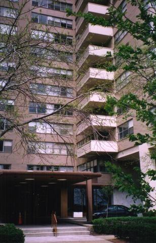 6301 N Sheridan Rd. #4G, Chicago, IL 60660