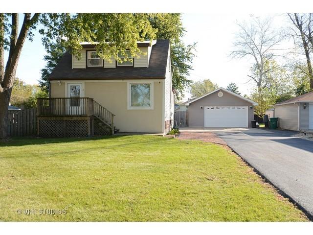 8505 Mansfield Ave., Burbank, IL 60459