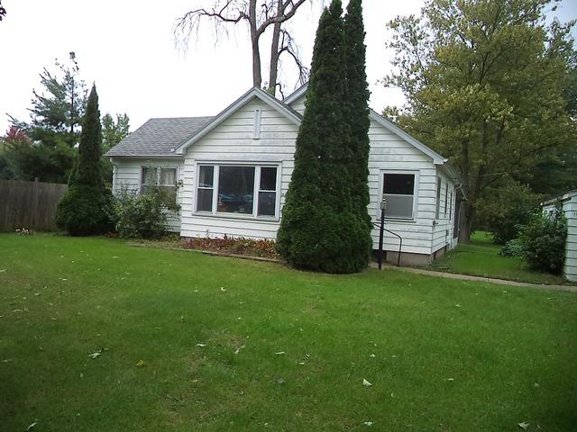 11358 Main St., Roscoe, IL 61073