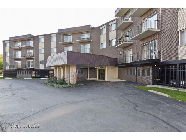 9840 S Pulaski Rd. #108, Oak Lawn, IL 60453
