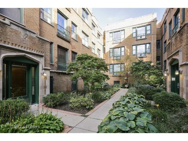 7025 N Sheridan Rd. #2N, Chicago, IL 60626