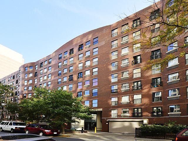 711 W Gordon Ter. #808, Chicago, IL 60613