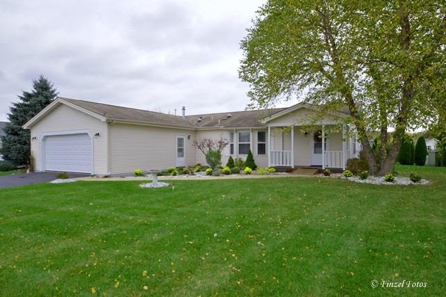 2002 Lake Churchill Dr., Grayslake, IL 60030