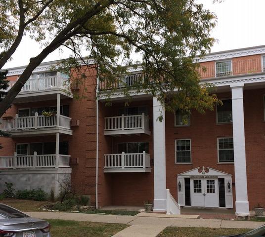 81 6th Ave. #101, La Grange, IL 60525