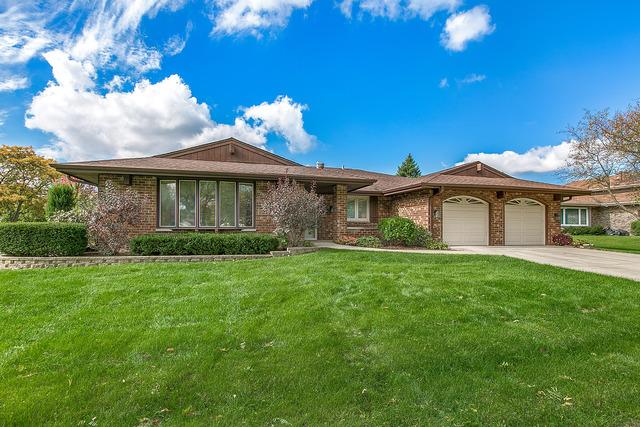 138 S Walnut Ln., Schaumburg, IL 60193