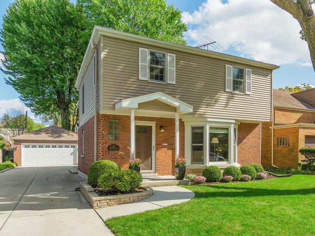 215 Leitch Ave., La Grange, IL 60525