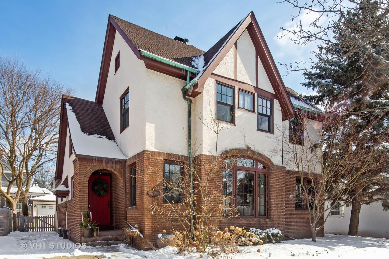 229 S Brainard Ave., La Grange, IL 60525