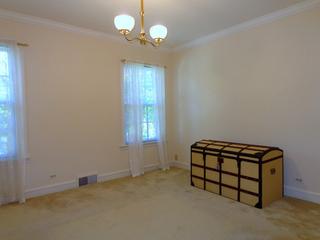 1880 Clifton Ave., Highland Park, IL 60035