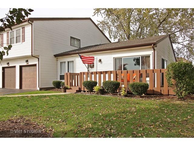 7710 W Grovewood Ln. #A, Frankfort, IL 60423