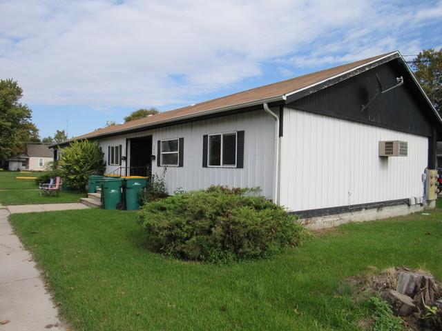 573-585 Mazon St., Coal City, IL 60416