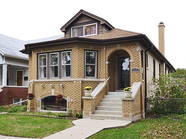 4906 W Winnemac Ave., Chicago, IL 60630