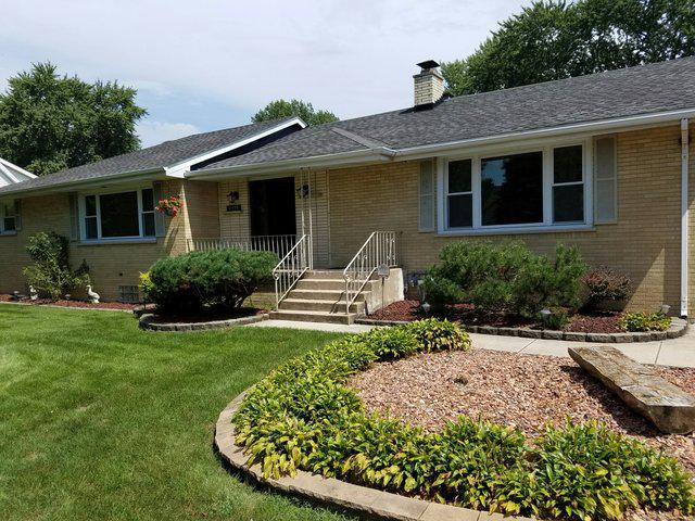 11539 S Leamington Ave., Alsip, IL 60803