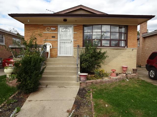 3736 W Pippin St., Chicago, IL 60652