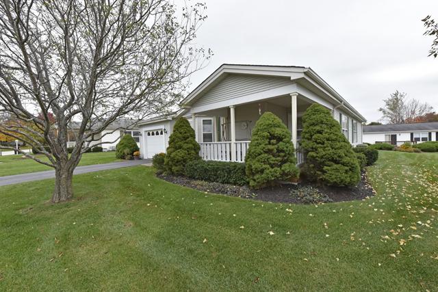 1014 Castleton Ct., Grayslake, IL 60030