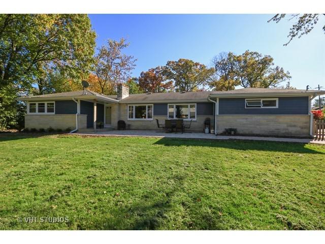 34049 N Hickory Ave., Grayslake, IL 60030