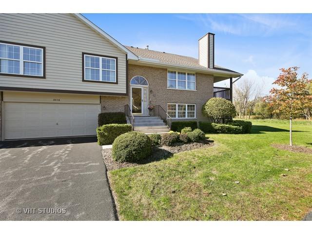 8058 Barrymore Dr., Darien, IL 60561