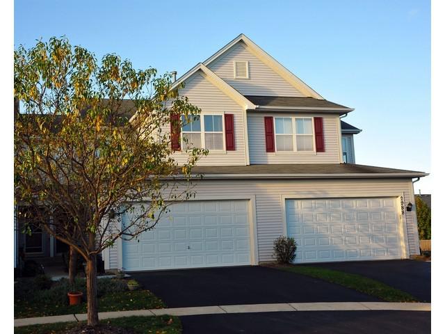 2986 Langston Cir., St. Charles, IL 60175