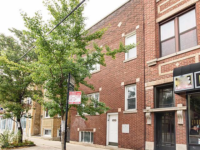3910 N Ashland Ave., Chicago, IL 60613