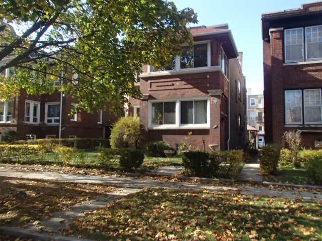 7318 S Crandon Ave., Chicago, IL 60649