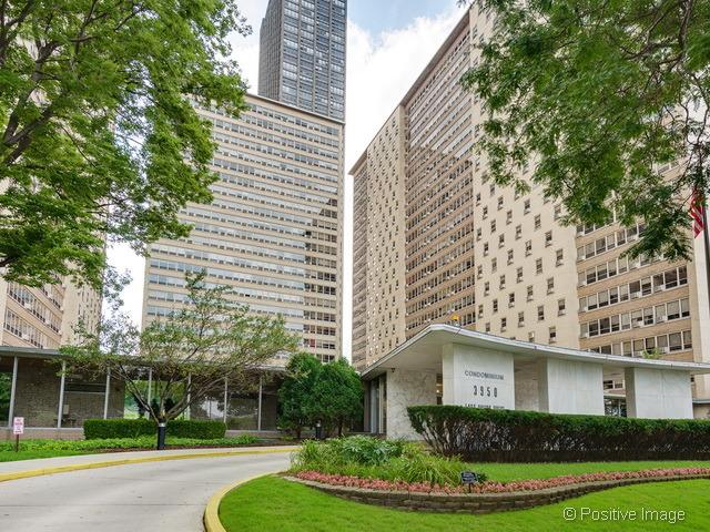 3950 N Lake Shore Dr. #1015, Chicago, IL 60613