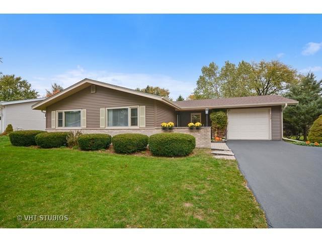 409 Harmony Dr., North Aurora, IL 60542