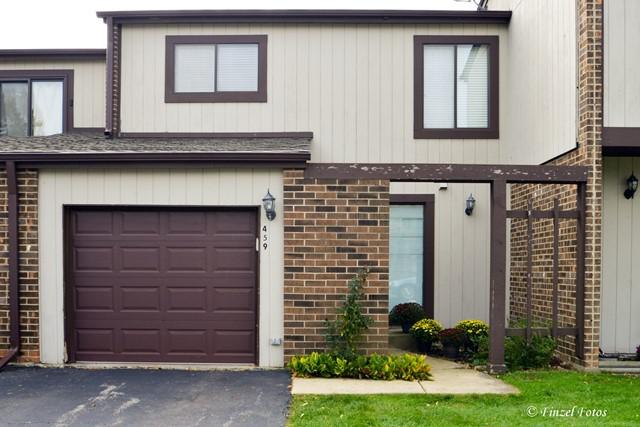 459 Hickory Dr., Wheeling, IL 60090