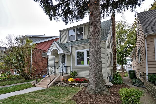 9412 S Turner Ave., Evergreen Park, IL 60805