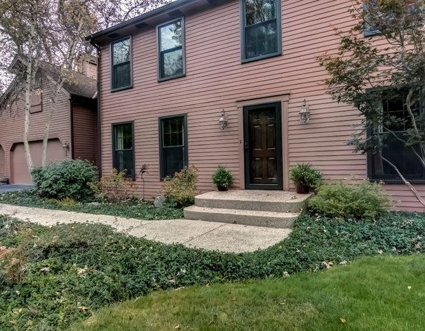 12303 Legend Lakes Dr., Roscoe, IL 61073