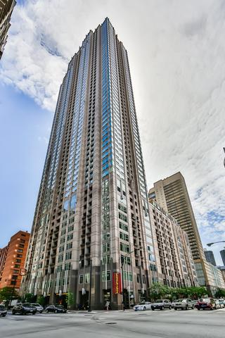 33 W Ontario St. #12-E28, Chicago, IL 60654