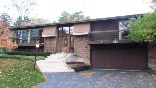 2113 Valley Lo Ln., Glenview, IL 60025