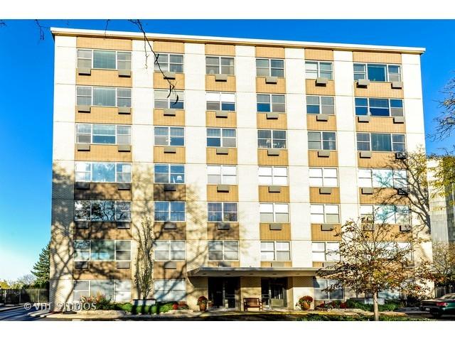 1440 Sheridan Rd. #403, Wilmette, IL 60091